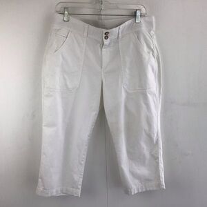 Dockers white capris with elasticized waistband size 12.